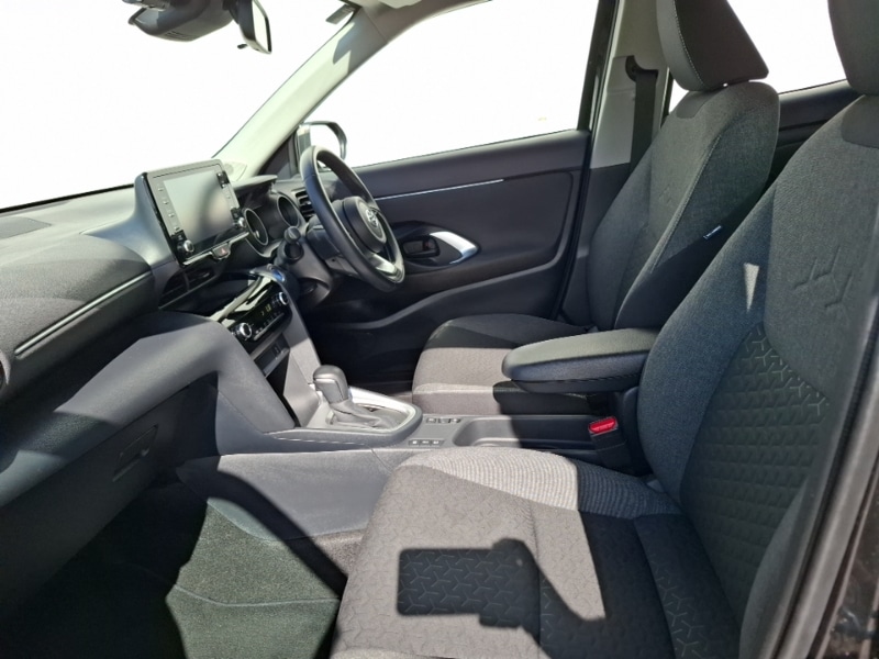 Used Toyota Yaris Cross 2022 for sale - 76392744: Photo 5