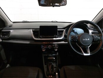 Used Kia Stonic 2025 for sale - 78692556: Photo