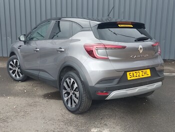 Used Renault Captur 2022 for sale - 78225542: Photo