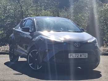 Used Toyota C-HR 2023 for sale - 78343303: Photo