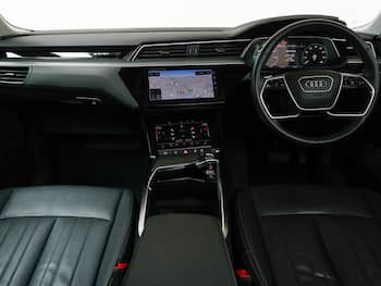 Used Audi Q8 2023 for sale - 79839638: Photo