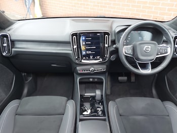 Used Volvo XC40 2022 for sale - 77476256: Photo
