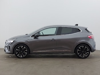 Used Renault Clio 2024 for sale - 76169439: Photo 4