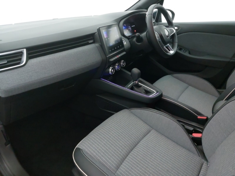 Used Renault Clio 2024 for sale - 76169439: Photo 5