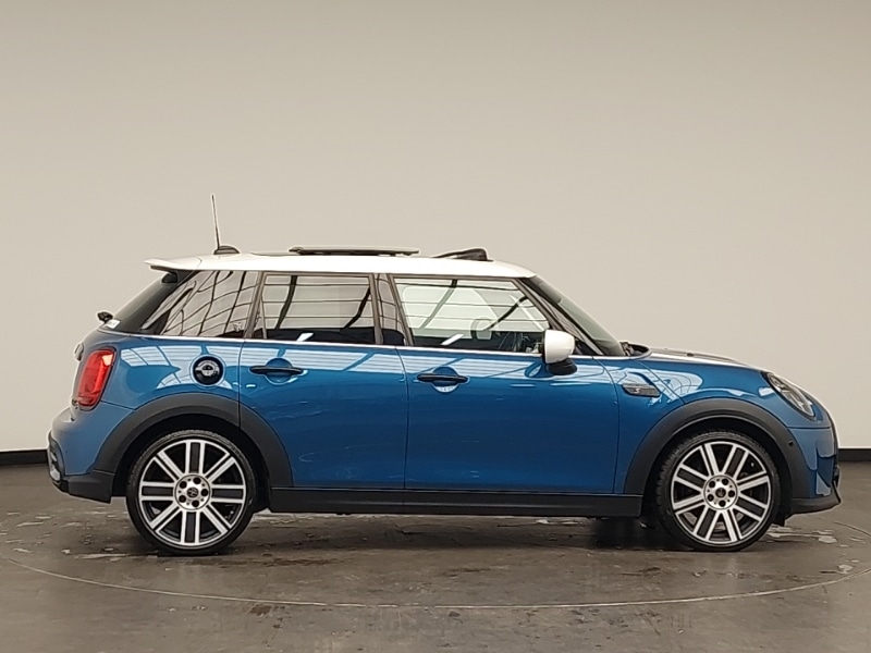 Used MINI Hatch 2022 for sale - 76796026: Photo 2