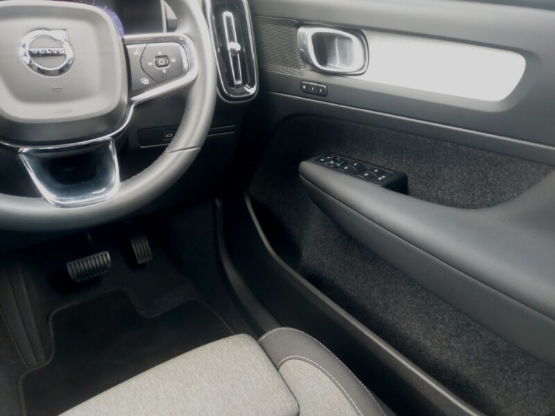 Used Volvo XC40 2023 for sale - 78179118: Photo 10