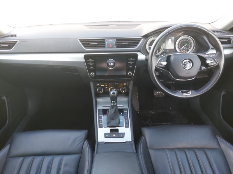 Used Skoda Superb 2021 for sale - 77160566: Photo 2