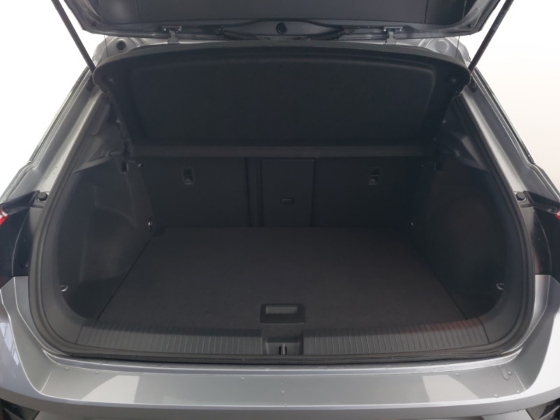 Used Volkswagen T-Roc 2024 for sale - 76664162: Photo 8