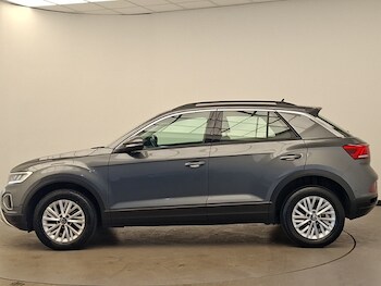 Used Volkswagen T-Roc 2022 for sale - 78403810: Photo