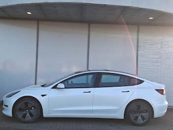 Used Tesla Model 3 2021 for sale - 77164409: Photo
