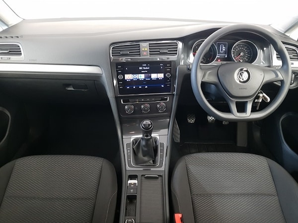 Used Volkswagen Golf 2020 for sale - 76282477: Photo 2