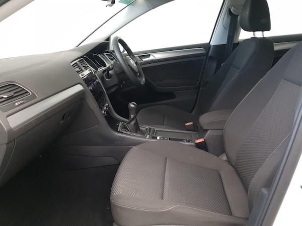 Used Volkswagen Golf 2020 for sale - 76282477: Photo 5
