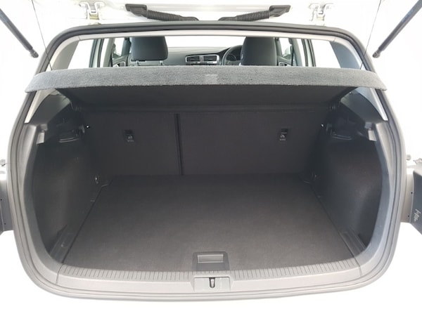 Used Volkswagen Golf 2020 for sale - 76282477: Photo 8