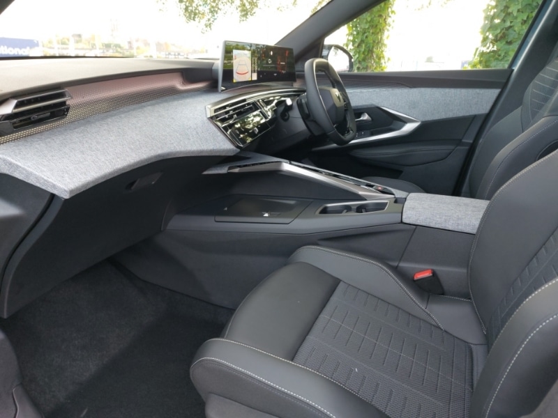 Used Peugeot 3008 2025 for sale - 76861097: Photo 5