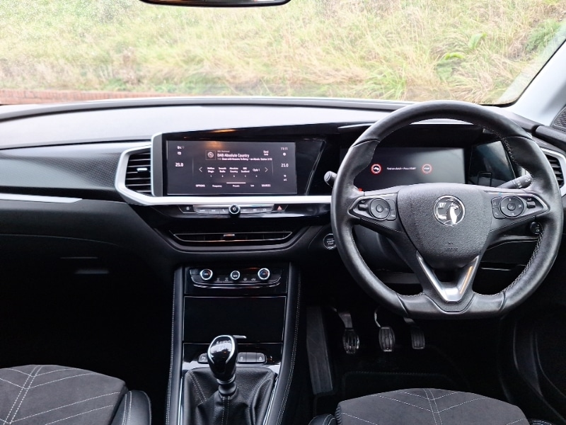 Used Vauxhall Grandland 2022 for sale - 76838809: Photo 2