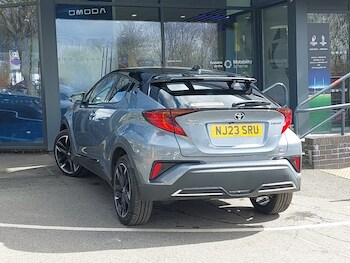 Used Toyota C-HR 2023 for sale - 78410567: Photo