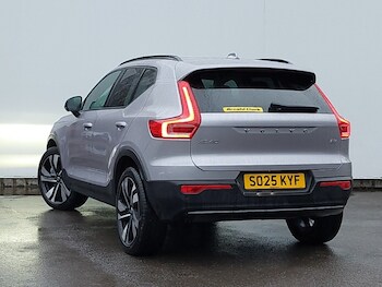 Used Volvo XC40 2025 for sale - 77467744: Photo