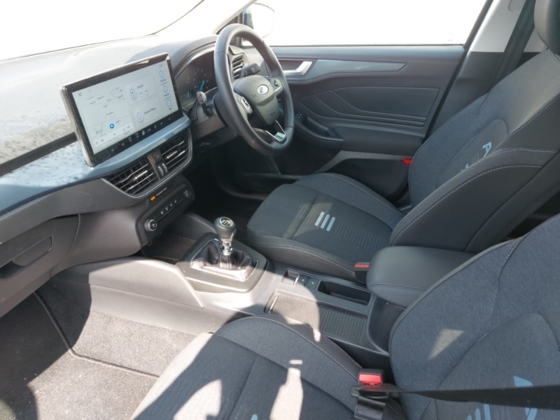 Used Ford Focus 2023 for sale - 76365893: Photo 5