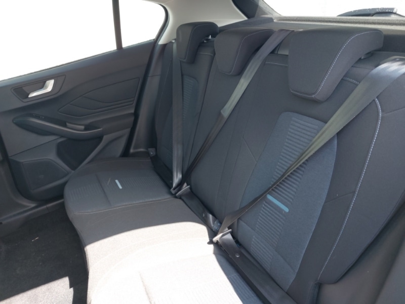 Used Ford Focus 2023 for sale - 76365893: Photo 6