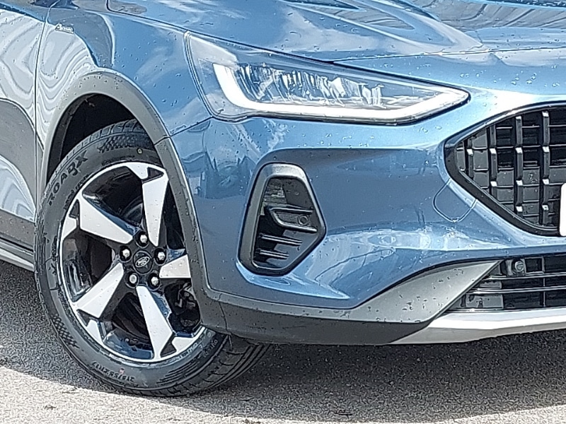 Used Ford Focus 2023 for sale - 76365893: Photo 9