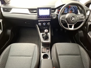Used Renault Captur 2022 for sale - 75587929: Photo