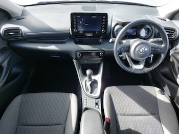 Used Toyota Yaris 2021 for sale - 78660364: Photo