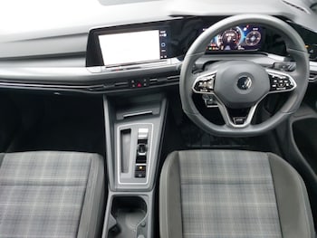 Used Volkswagen Golf 2021 for sale - 77454588: Photo