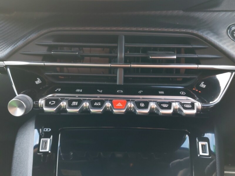 Used Peugeot 2008 2022 for sale - 77046789: Photo 12