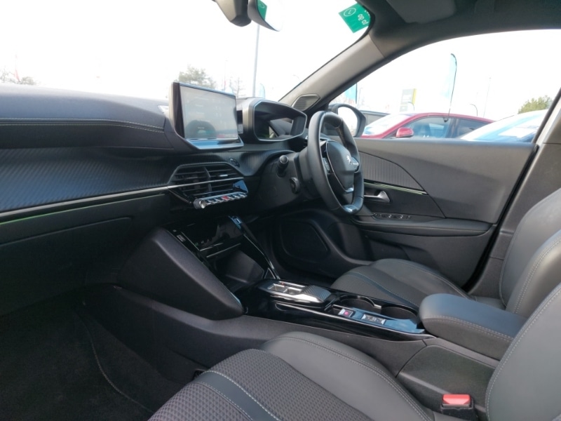 Used Peugeot 2008 2022 for sale - 77046789: Photo 5