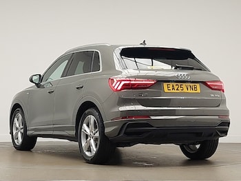 Used Audi Q3 2025 for sale - 77585394: Photo