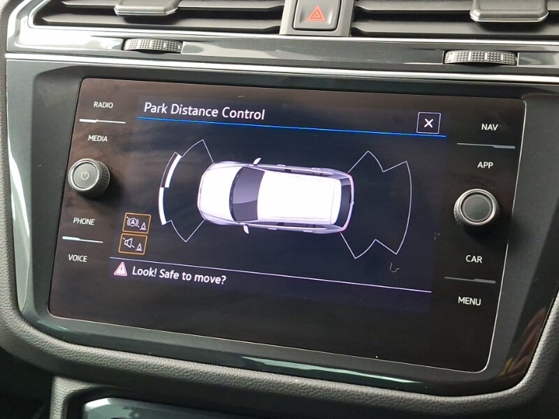 Used Volkswagen Tiguan 2023 for sale - 77875520: Photo 10