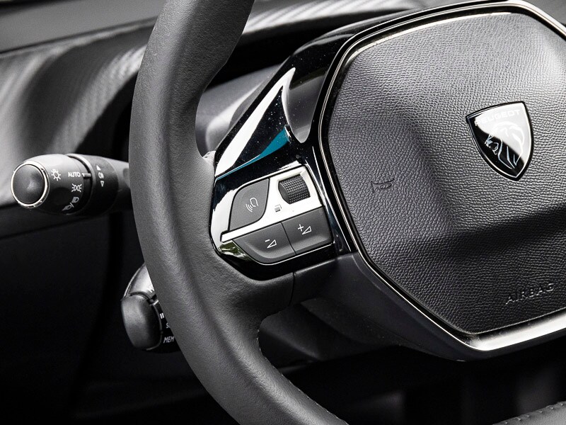 Used Peugeot 2008 2025 for sale - 76833511: Photo 11