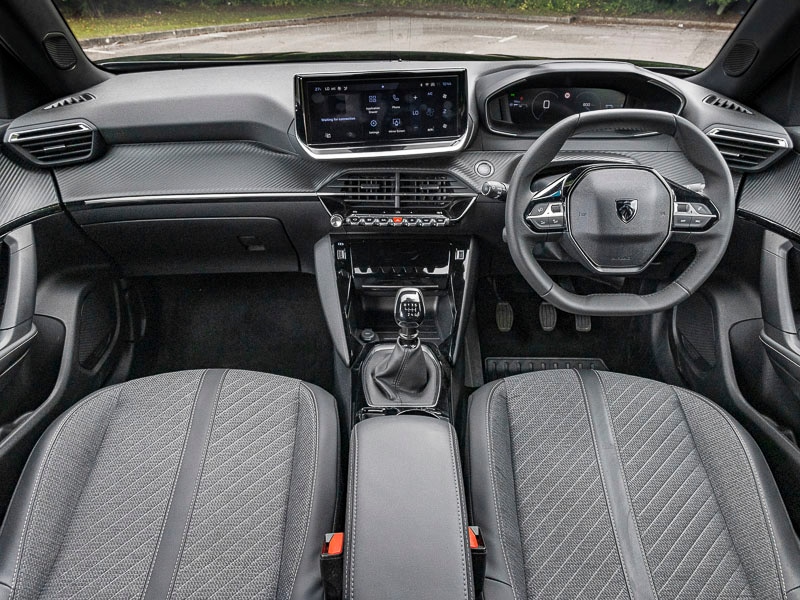 Used Peugeot 2008 2025 for sale - 76833511: Photo 2