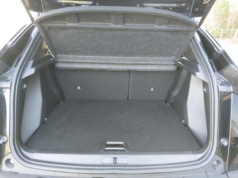 Used Peugeot 2008 2024 for sale - 77365805: Photo 8