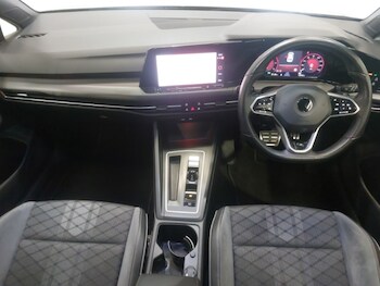 Used Volkswagen Golf 2020 for sale - 78370032: Photo