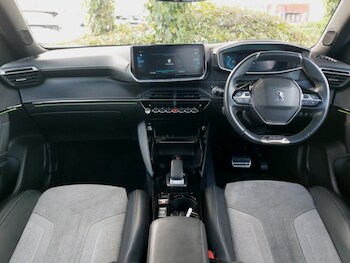 Used Peugeot 2008 2021 for sale - 77087234: Photo