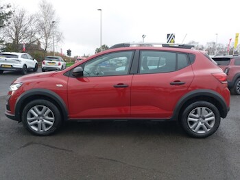 Used Dacia Sandero Stepway 2022 for sale - 77423949: Photo