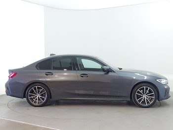 Used BMW 3 Series 2021 for sale - 78378064: Photo