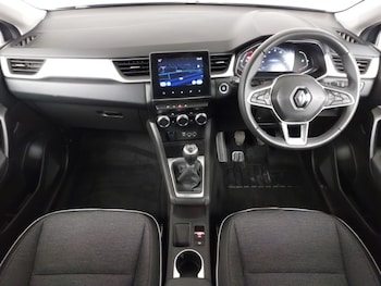 Used Renault Captur 2023 for sale - 78343070: Photo