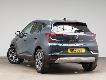 Used Renault Captur 2023 for sale - 78343070: Photo