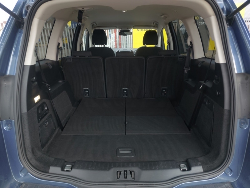 Used Ford Galaxy 2023 for sale - 77645495: Photo 8