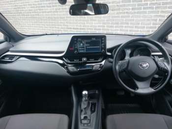 Used Toyota C-HR 2021 for sale - 75447512: Photo