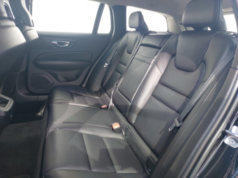 Used Volvo V60 2021 for sale - 76567483: Photo 6