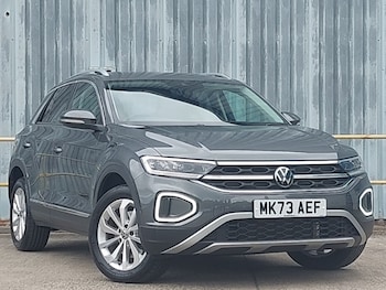 Used Volkswagen T-Roc 2023 for sale - 75539352: Photo
