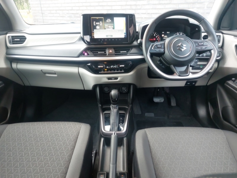 Used Suzuki Swift 2024 for sale - 78133270: Photo 2