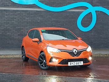 Used Renault Clio 2022 for sale - 76492765: Photo