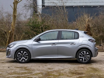 Used Peugeot 208 2025 for sale - 78692560: Photo