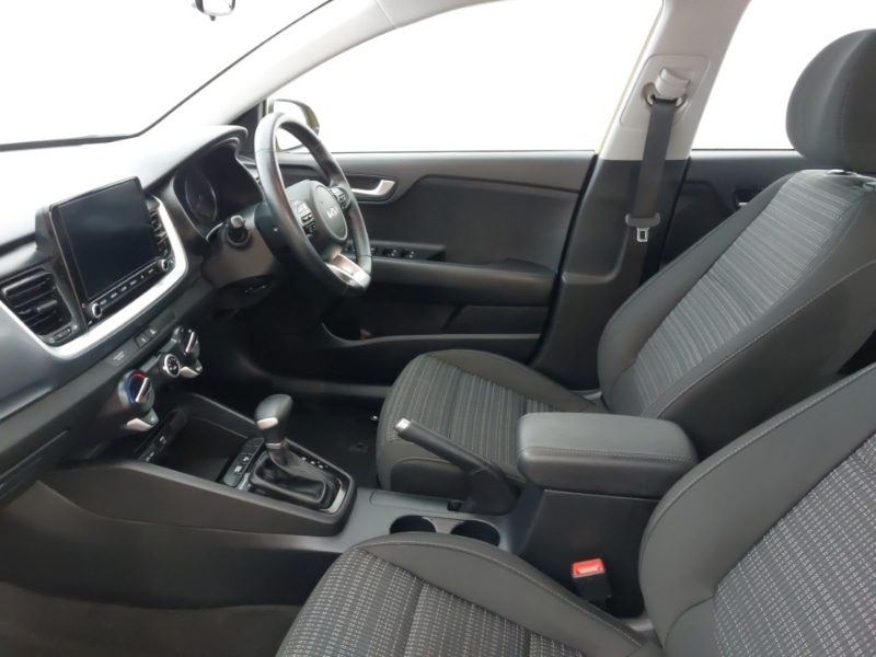 Used Kia Stonic 2023 for sale - 78114209: Photo 5