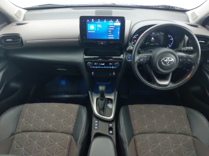 Used Toyota Yaris Cross 2022 for sale - 77184270: Photo 2