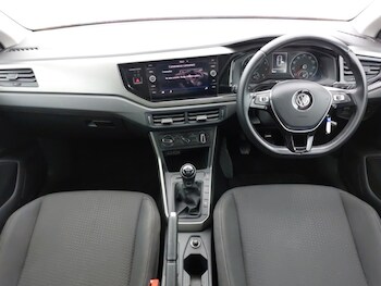 Used Volkswagen Polo 2019 for sale - 76483416: Photo